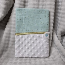 Protège carnet de santé vert d'eau