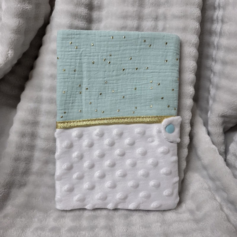 Protège carnet de santé vert d'eau